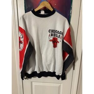Vintage Chicago Bulls Chalk Line Sweatshirt XL White Red Black All Over Print